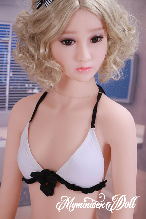 $600-$799 135cm/4.42ft Child Size Flat Chested Sex Doll for Sale-Avery 7